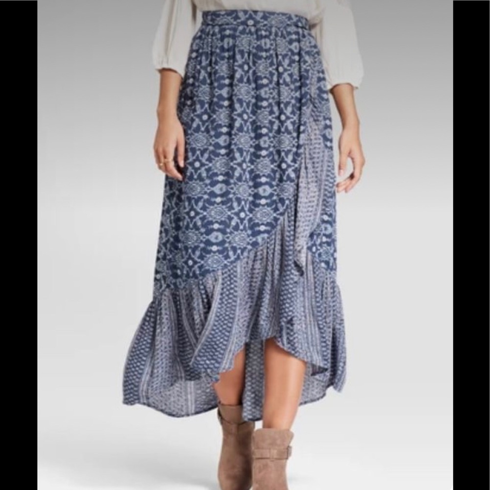 Knox Rose faux wrap ruffle hem skirt